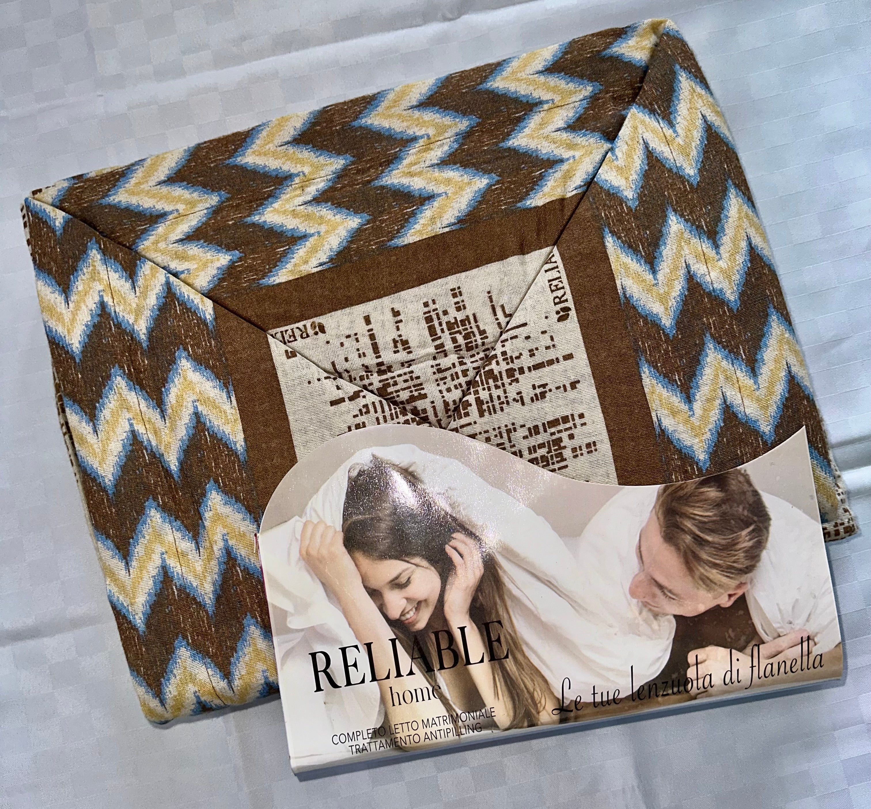 COMPLETO LENZUOLA IN FLANELLA MATRIMONIALE Lenzuolo sopra,Lenzuolo sotto con angoli e Due Federe