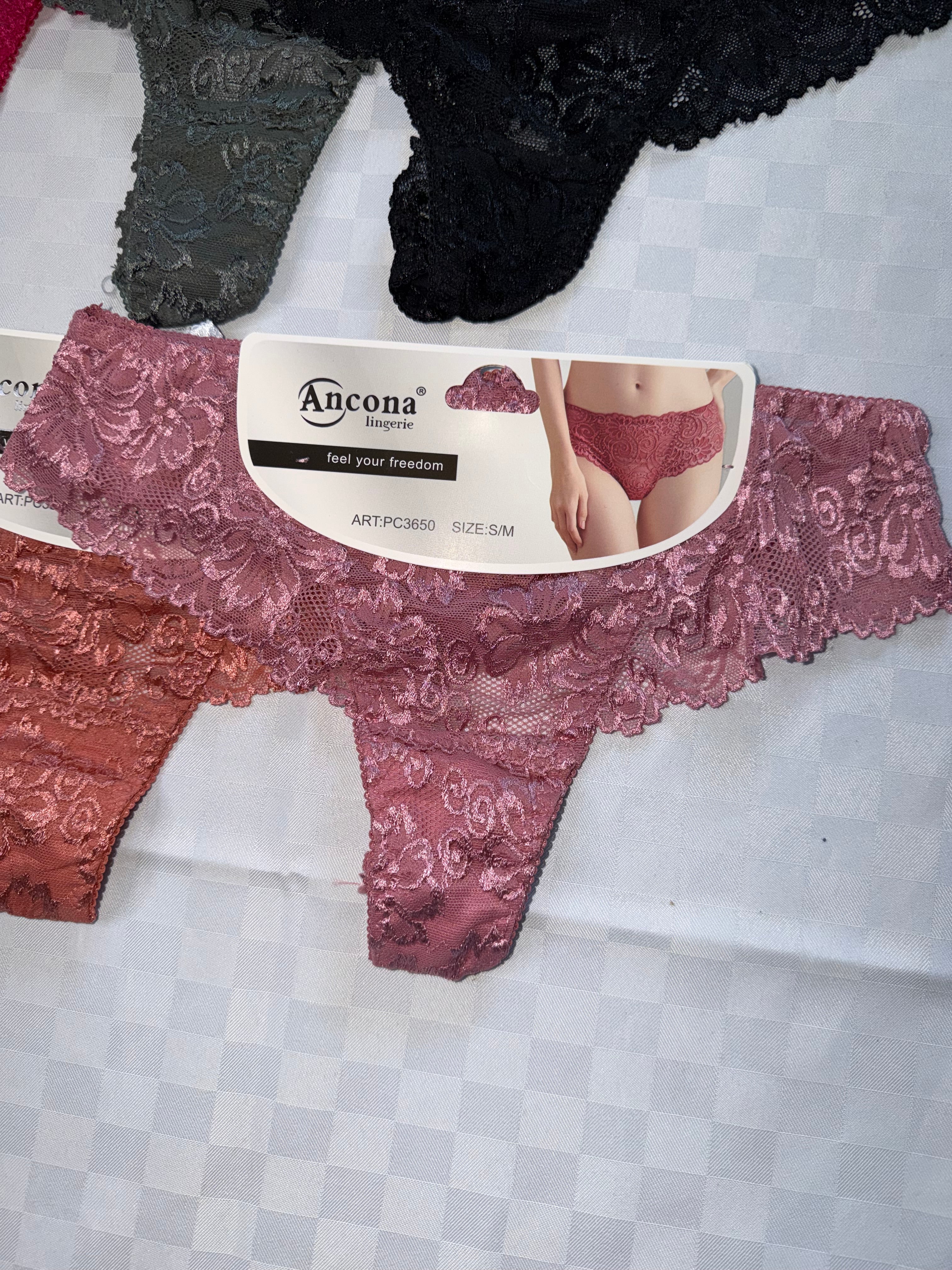 SLIP PERIZOMA DONNA in pizzo (COLORE CASUALE)