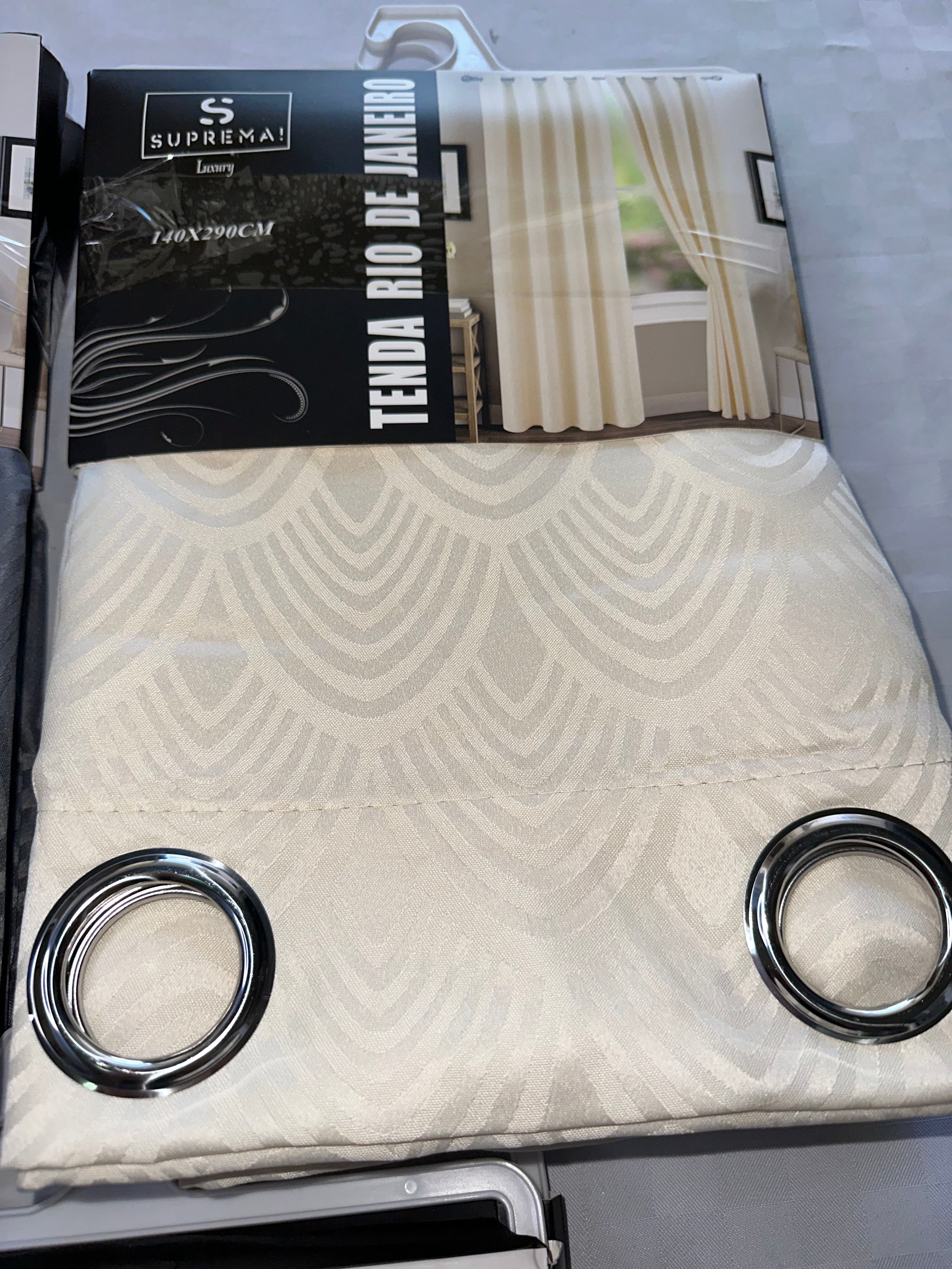 COPPIA DI TENDE PER INTERNI TESSUTO COPRENTE CONFEZIONE DA 2 TELI (OGNI TELO MISURA 140x290cm)art. Rio de Janeiro