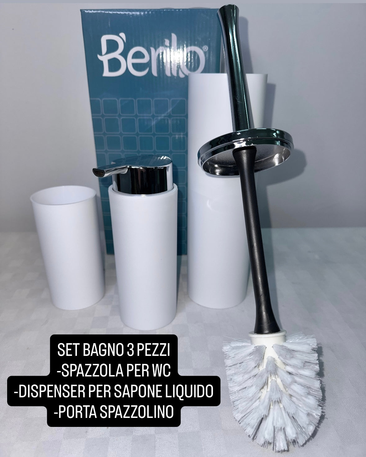 SET BAGNO 3 PEZZI contiene Spazzola per WC, Dispenser sapone e Porta Spazzolino