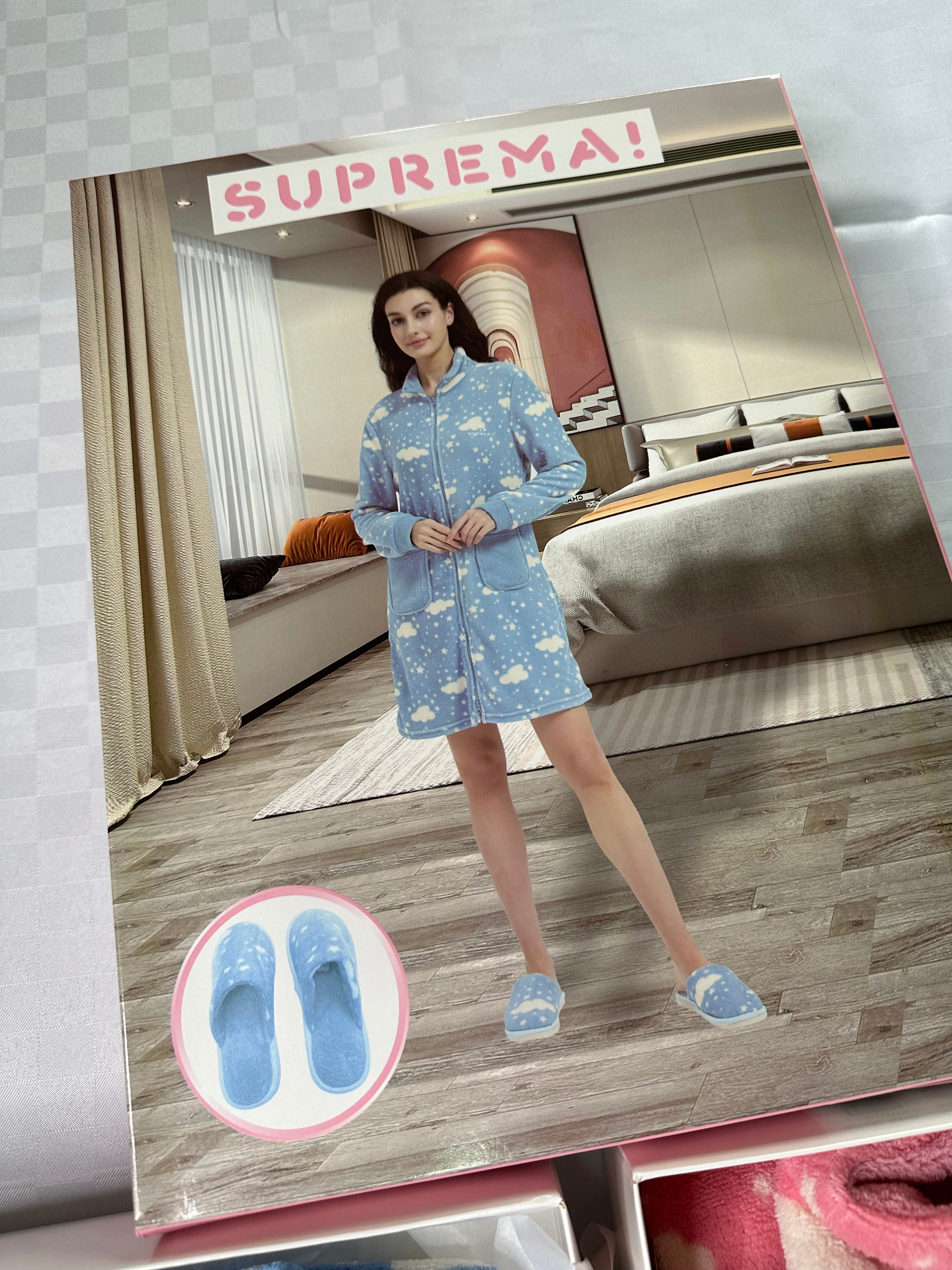 VESTAGLIA DONNA CON PANTOFOLE IN MORBIDO PILE CON CERNIERA