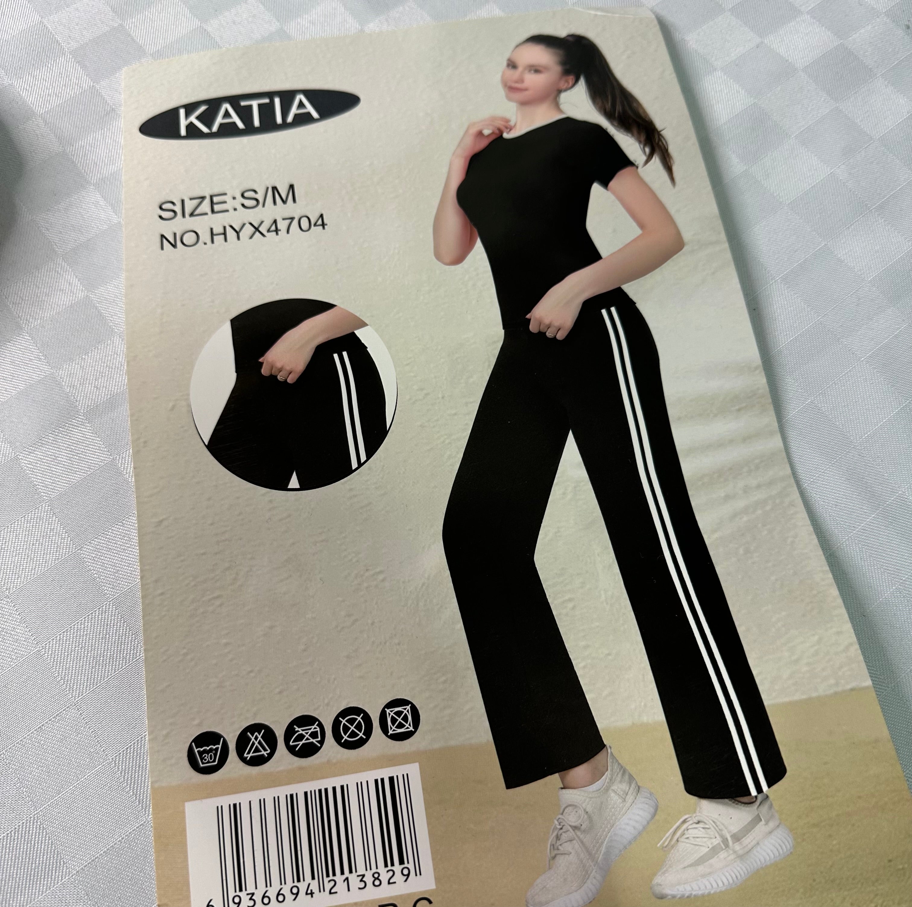 COMPLETO FITNESS T-SHIRT + LEGGINGS TESSUTO ELASTICIZZATO