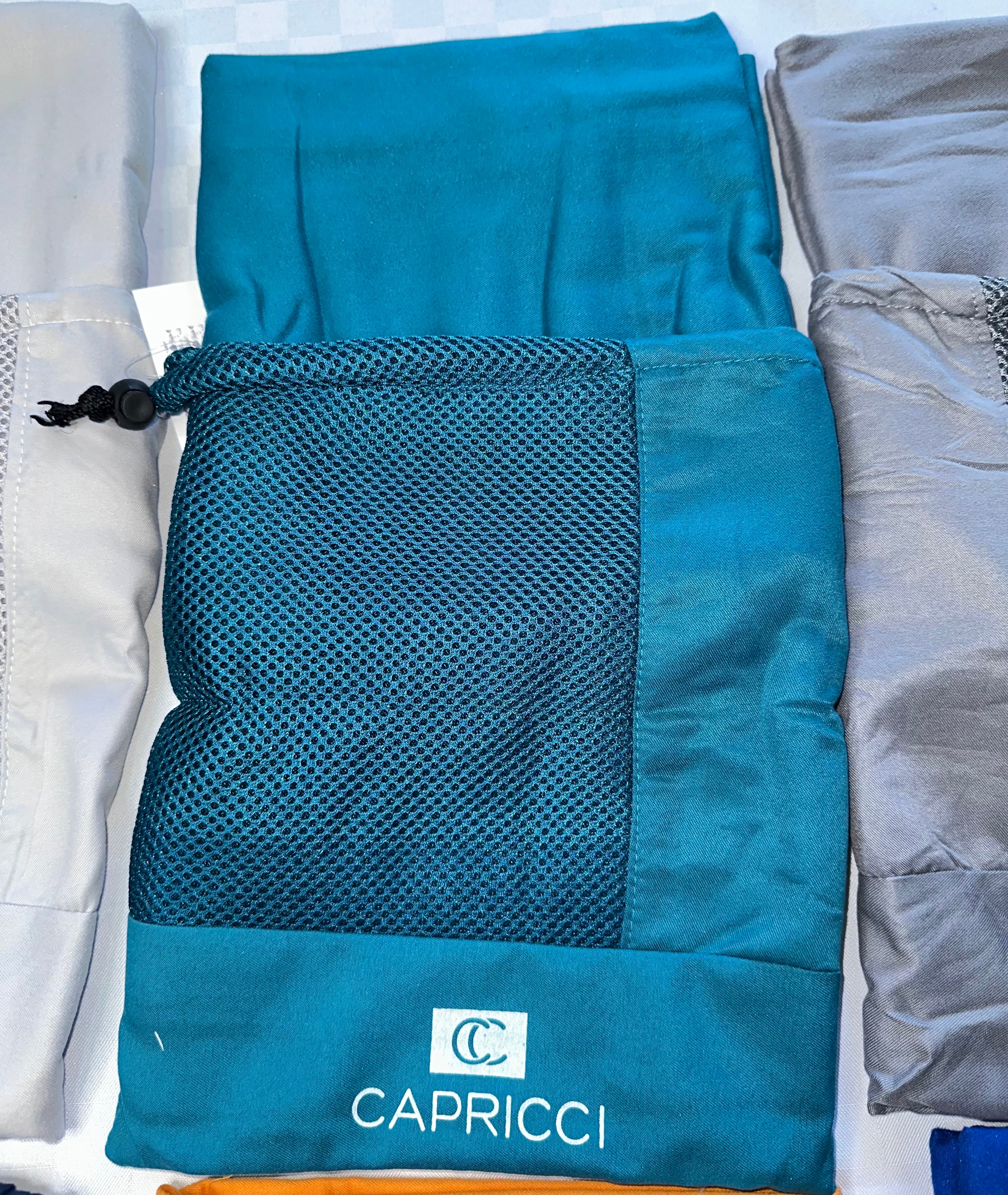 TELO MARE IN MICROFIBRA 90x170cm CON BORSA DA SPIAGGIA