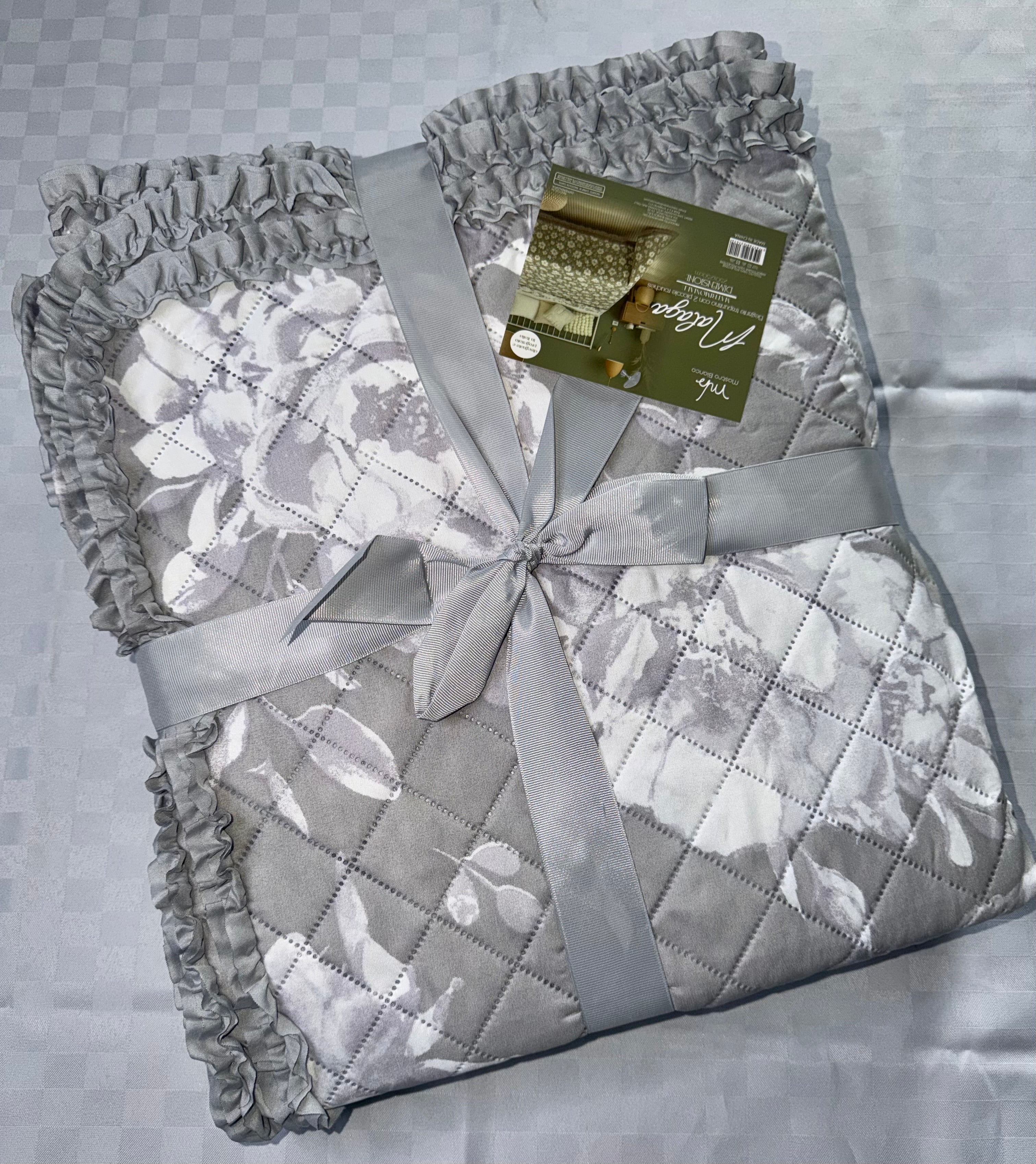 TRAPUNTINO PRIMAVERILE MATRIMONIALE CON VOILANT misura 250x260cm