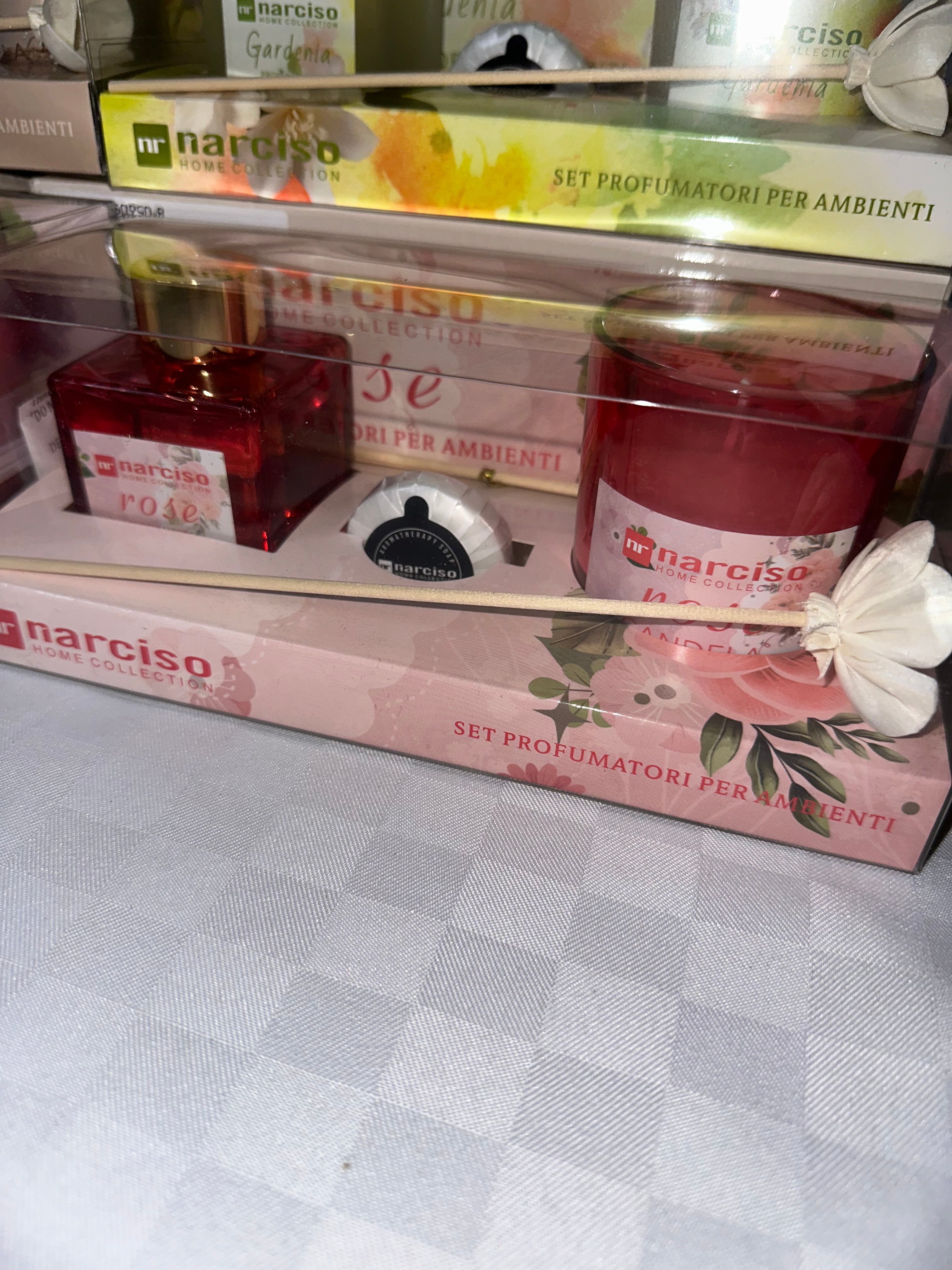SET 3PZ PROFUMATORE AMBIENTE,CANDELA E SAPONETTA