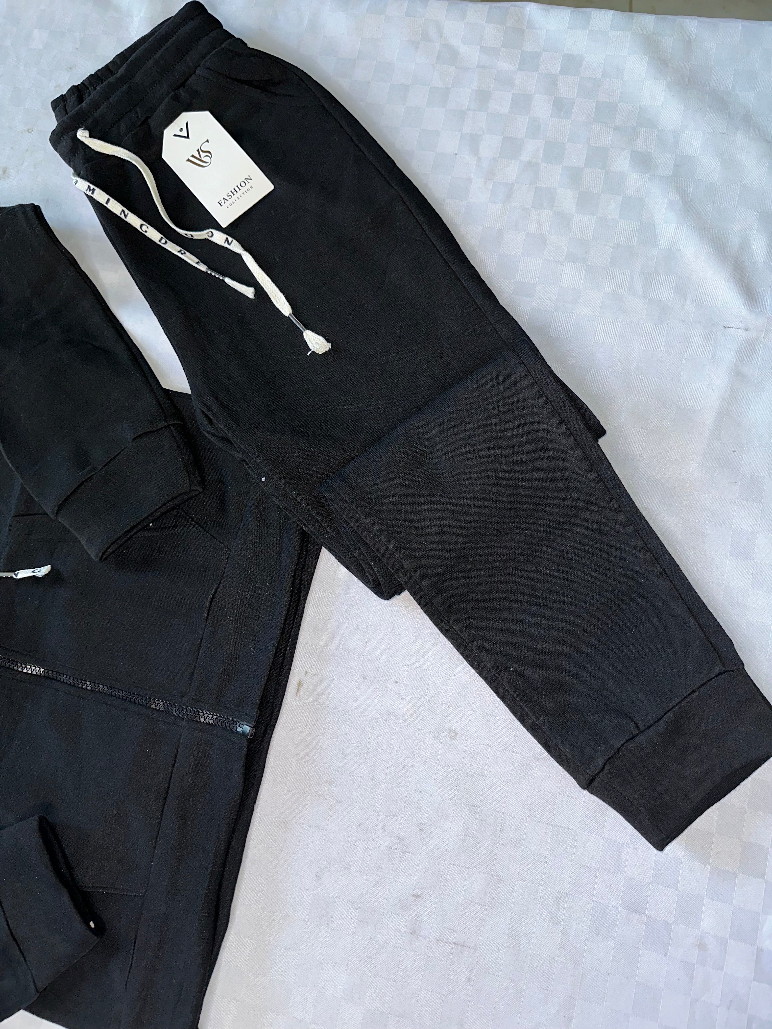 TUTA DONNA FELPATA ALL'INTERNO