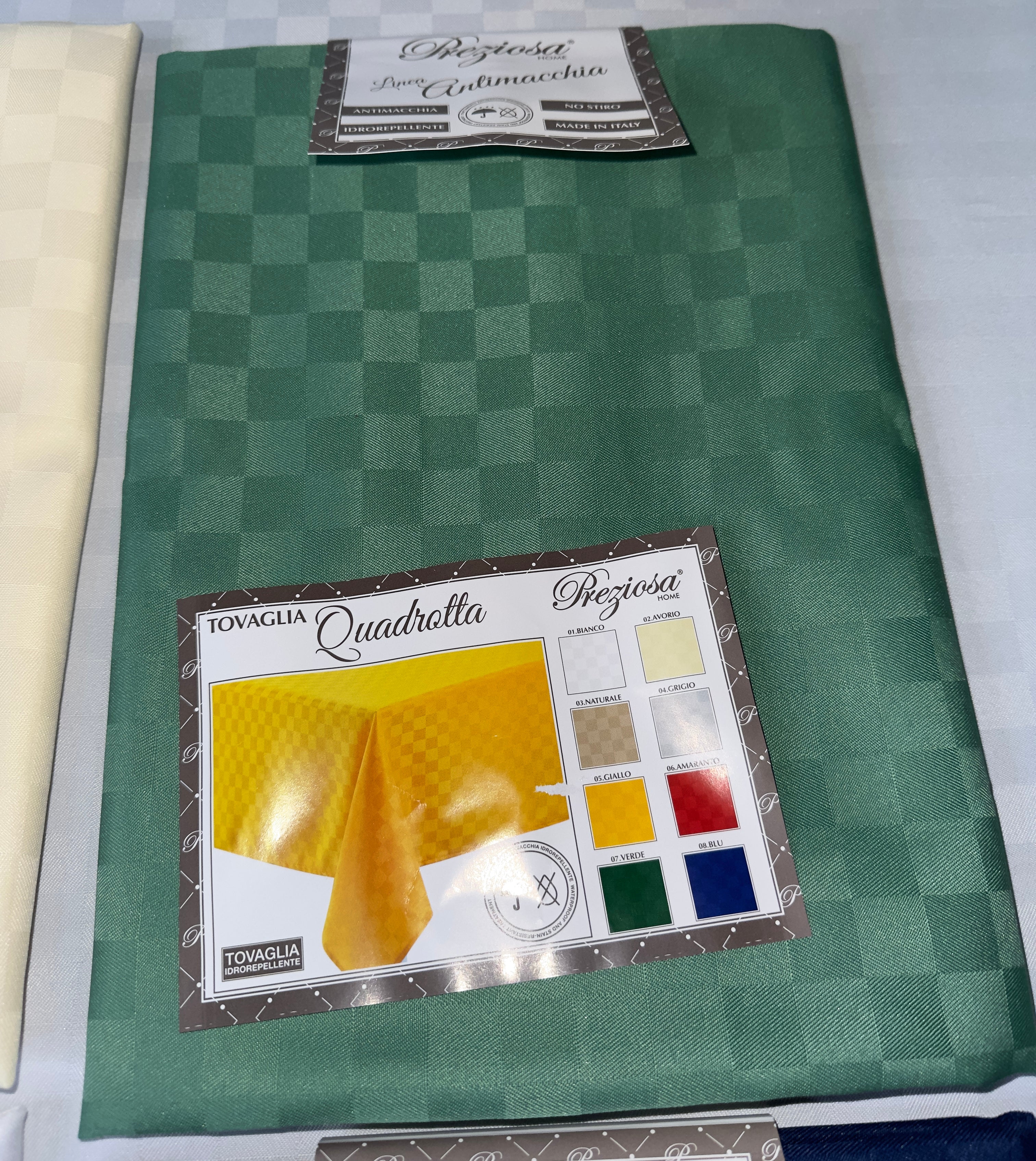 TOVAGLIA DA TAVOLA ANTI-MACCHIA E NO STIRO x4 persone (140x140cm) , x6 persone (140x180cm) , x12 persone (140x240cm) , x18 persone (140x360cm) e ROTONDA