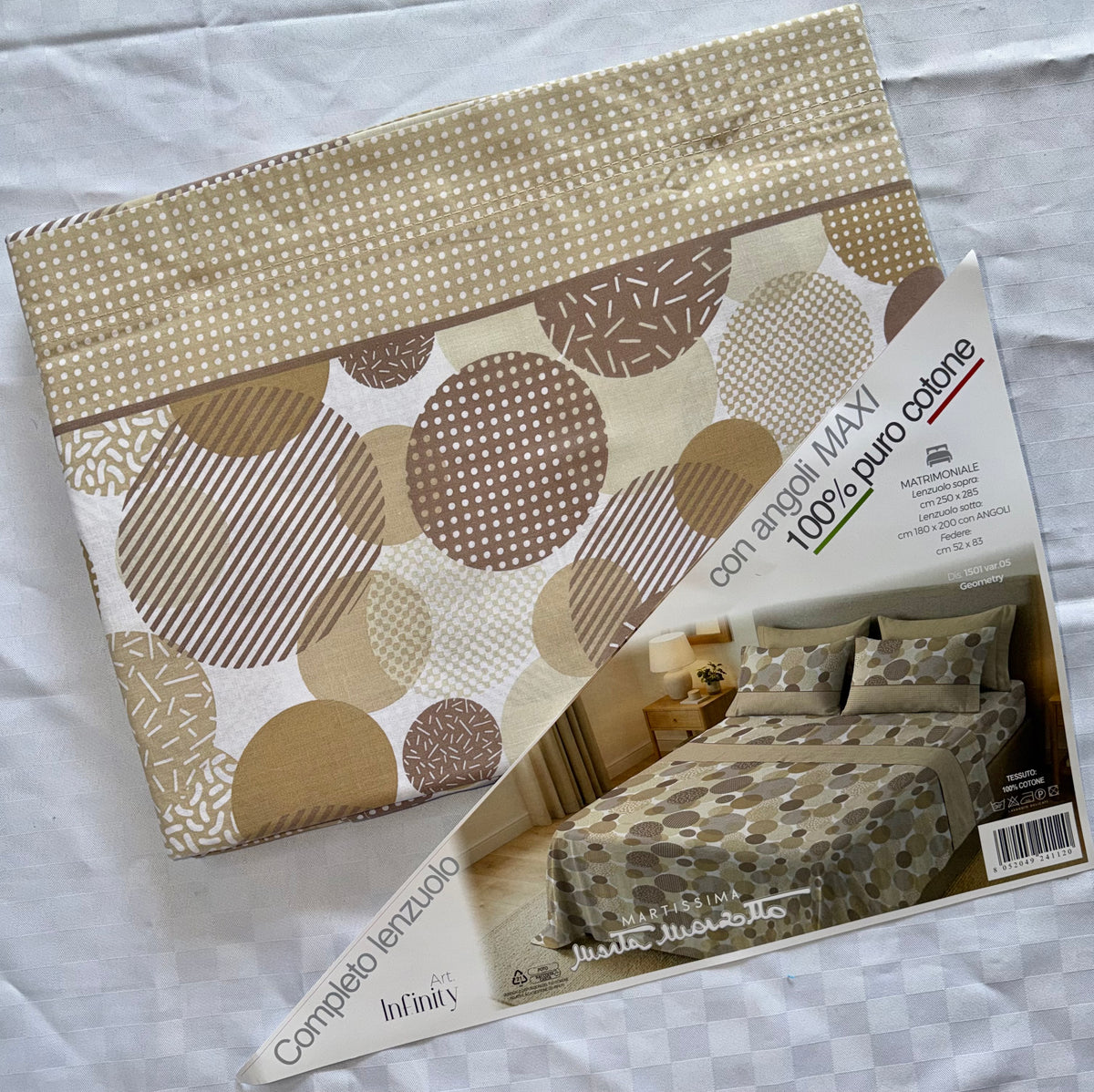 COMPLETO LENZUOLA MATRIMONIALE IN 100% COTONE , contiene Lenzuolo sopra, Lenzuolo sotto con angoli e due Federe
