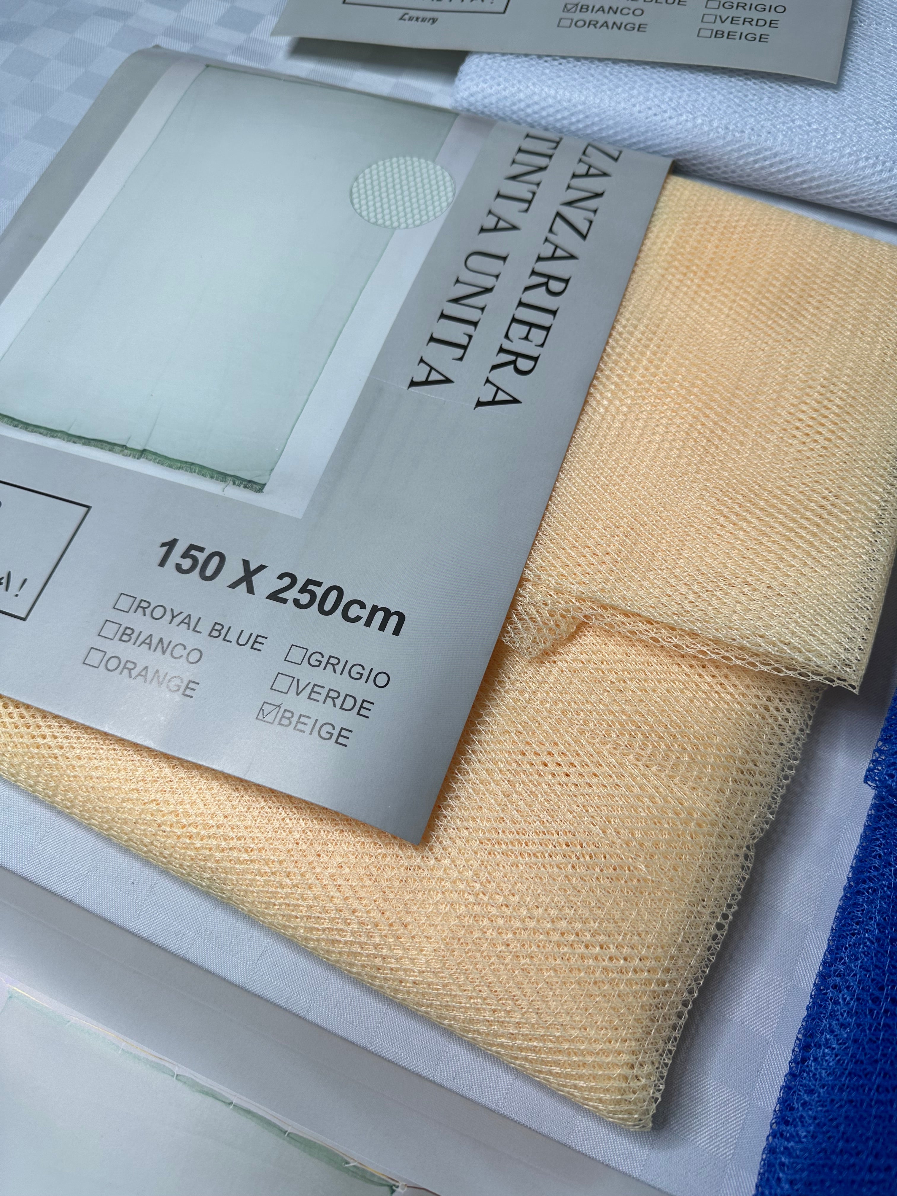 ZANZARIERA RETE FITTA TINTA UNITA 150x250cm