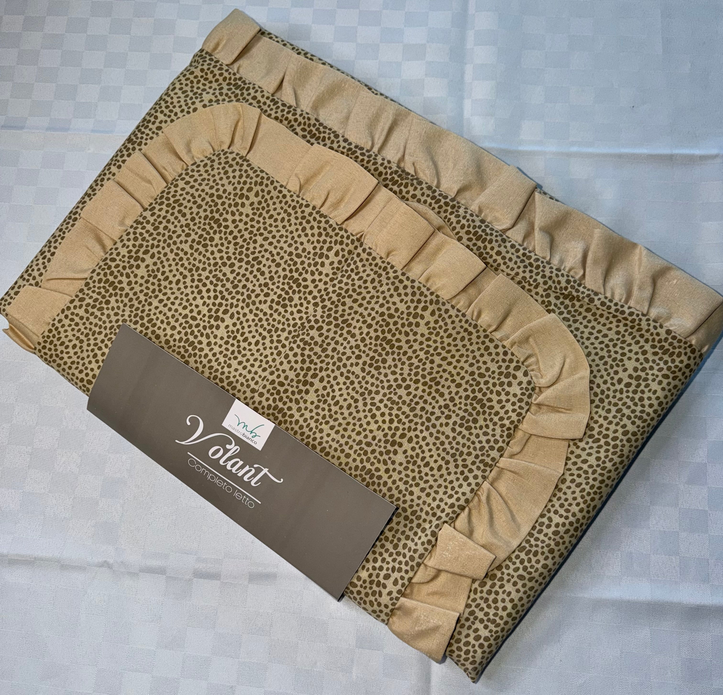 COMPLETO LENZUOLA MATRIMONIALE CON VOILANT Polycotton contiene Lenzuolo sopra, Lenzuolo sotto con angoli e due federe