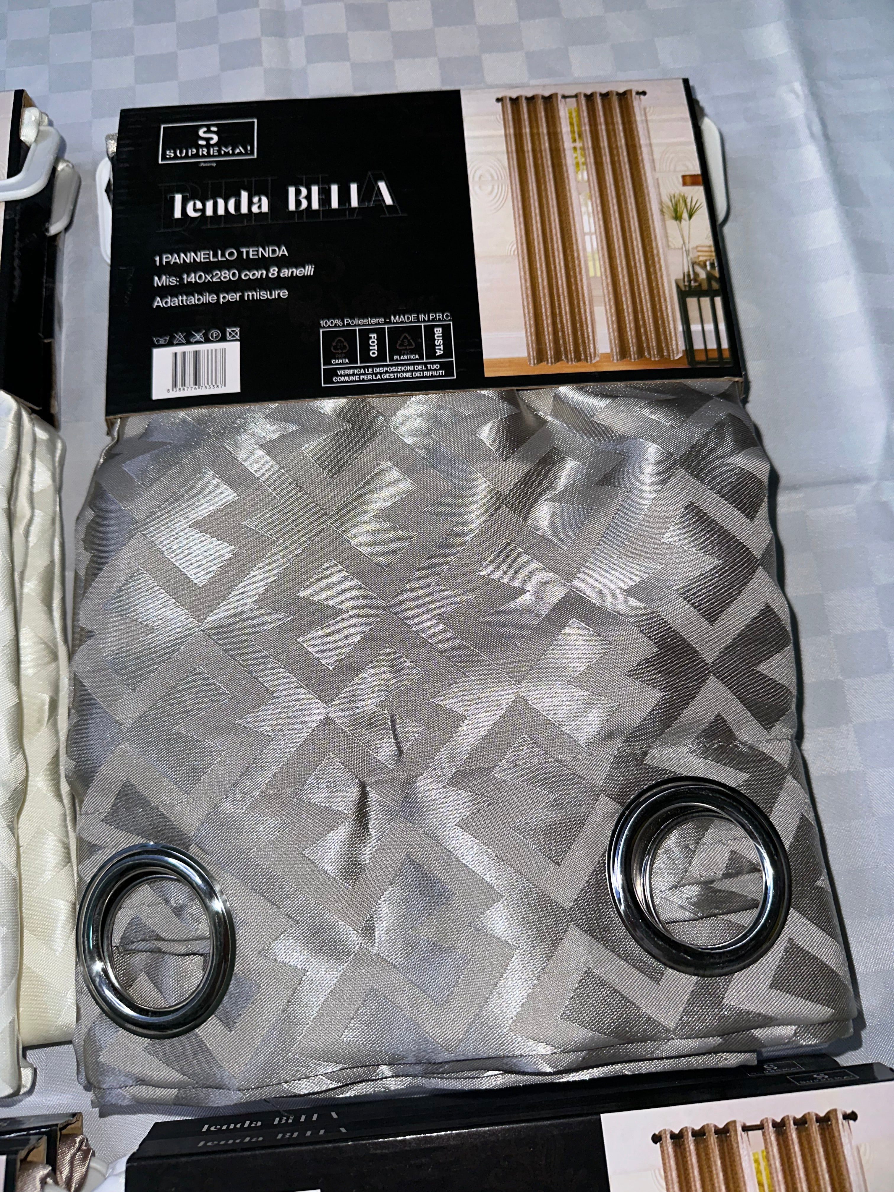 COPPIA DI TENDE PER INTERNI TESSUTO COPRENTE CONFEZIONE DA 2 TELI (OGNI TELO MISURA 140x280cm)art. Bella