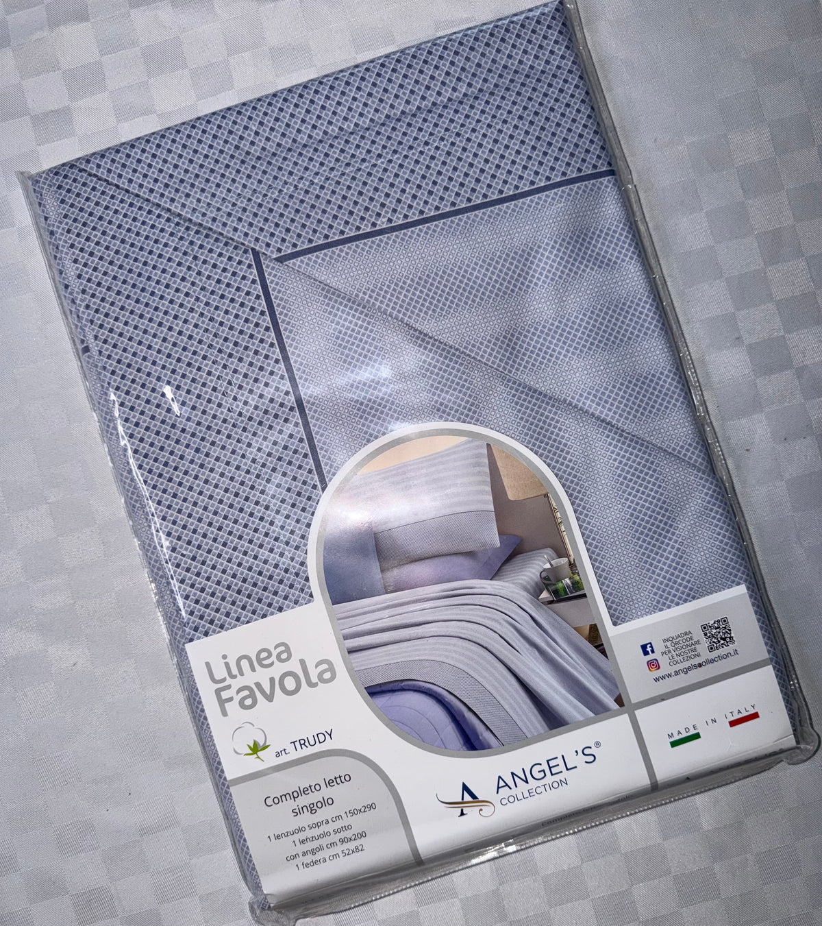 COMPLETO LENZUOLA SINGOLO IN 100% COTONE contiene Lenzuolo sopra,Lenzuolo sotto con angoli e Federa