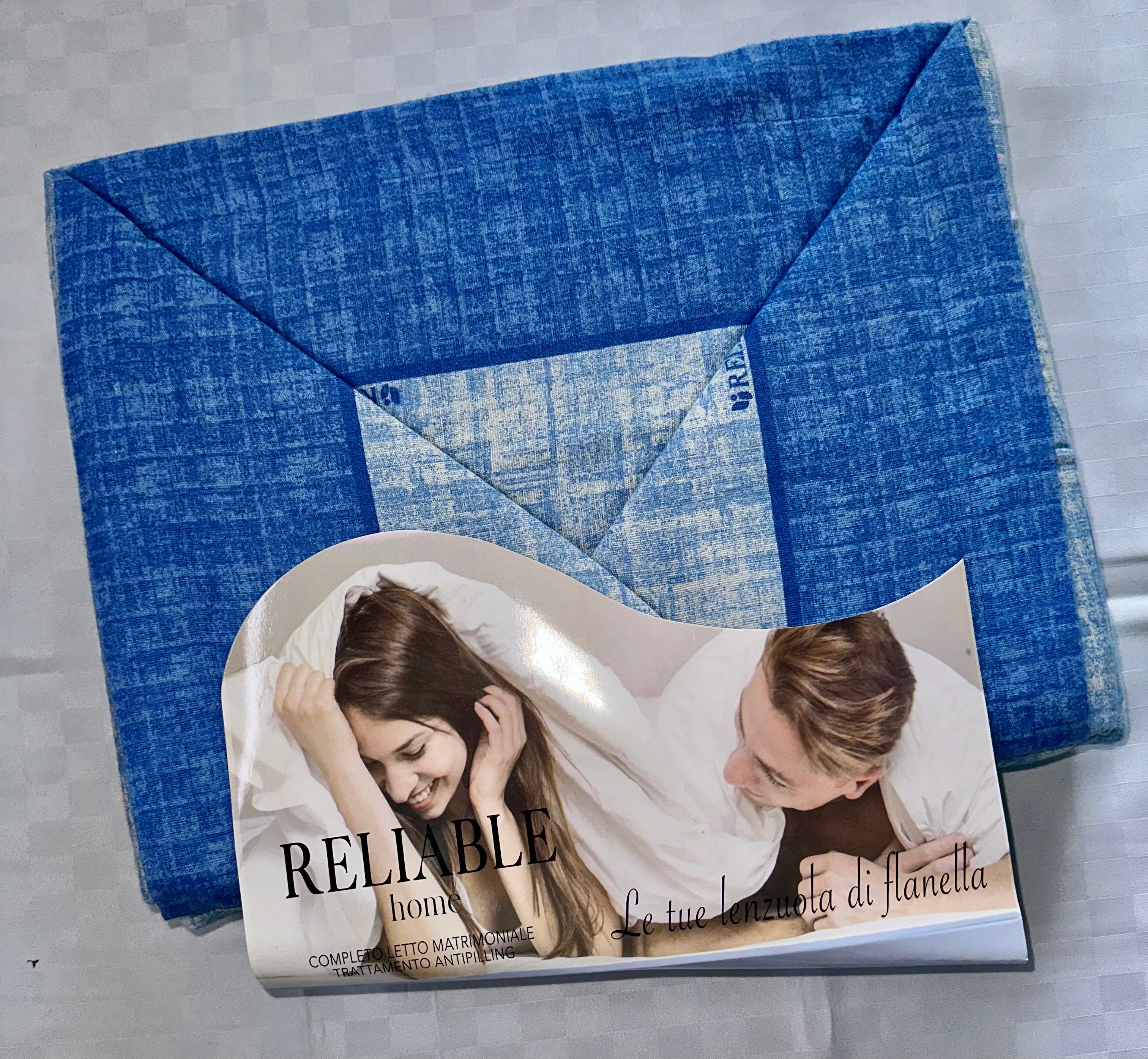 COMPLETO LENZUOLA IN FLANELLA MATRIMONIALE Lenzuolo sopra,Lenzuolo sotto con angoli e Due Federe