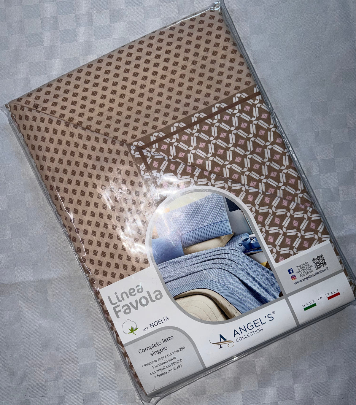 COMPLETO LENZUOLA PER LETTO SINGOLO IN 100% COTONE contiene Lenzuolo sopra,Lenzuolo sotto con angoli e Federa