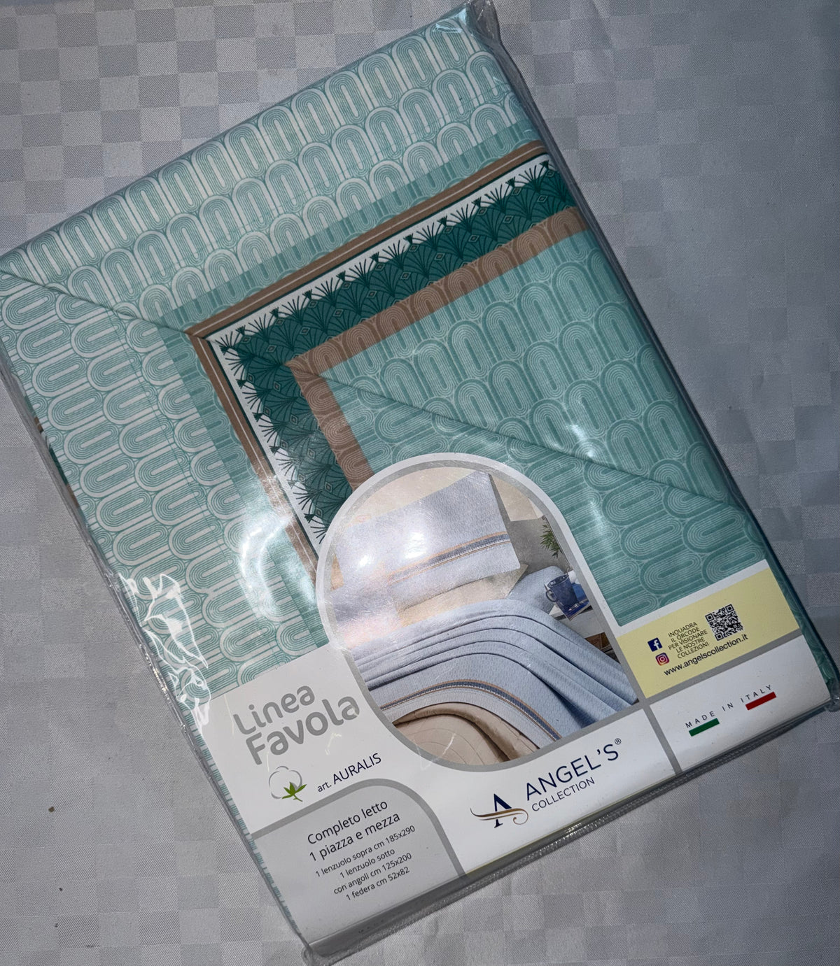 COMPLETO LENZUOLA 1 POSTO E MEZZO IN 100% COTONE contiene Lenzuolo sopra, Lenzuolo sotto con angoli e Federa