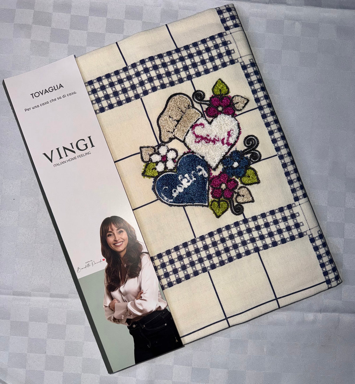 TOVAGLIA DA TAVOLA VINGI CON RICAMO IN 100% COTONE