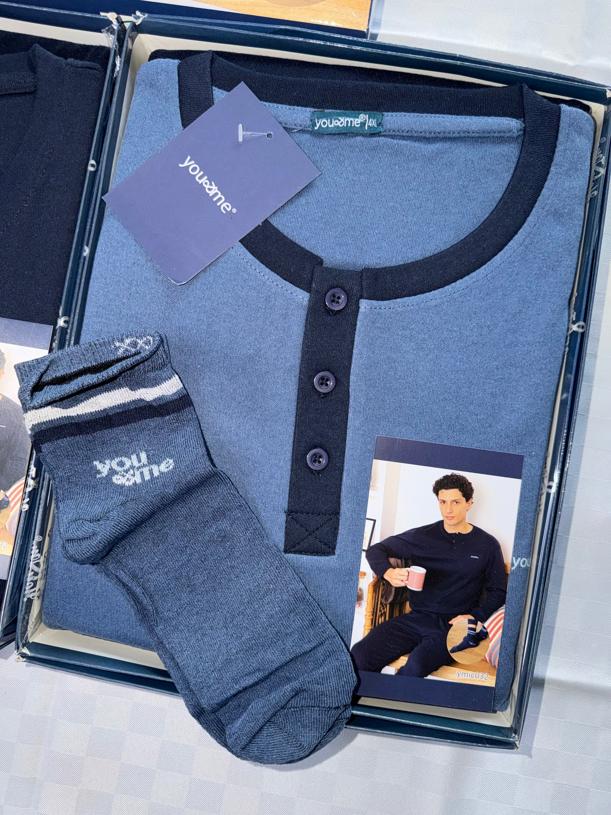 PIGIAMA UOMO CALIBRATO IN COTONE CALDO Manica lunga e Pantalone lungo (DALLA 2XL alla 4XL) Compreso di calzini in omaggio