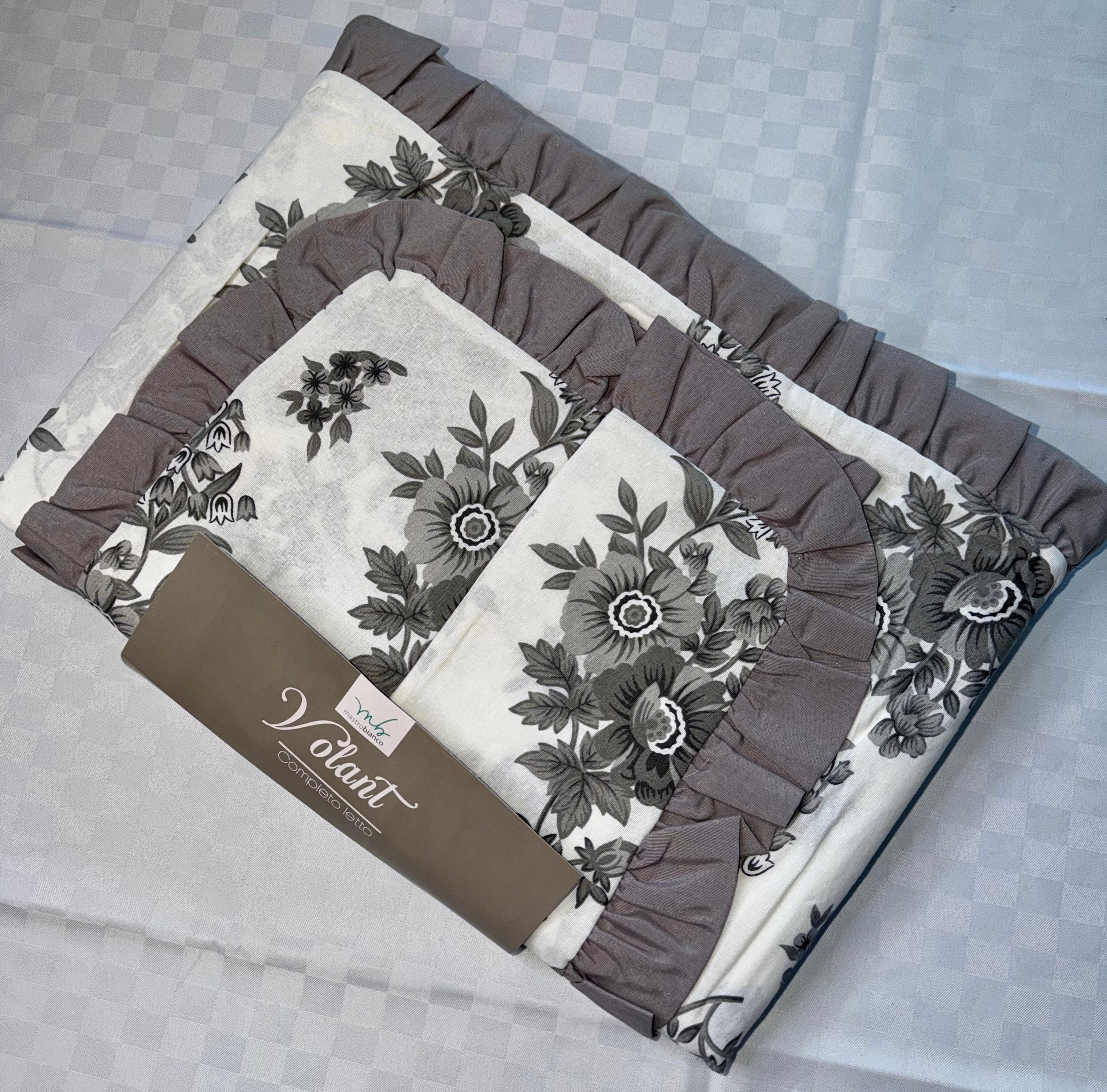 COMPLETO LENZUOLA MATRIMONIALE CON VOILANT Polycotton contiene Lenzuolo sopra, Lenzuolo sotto con angoli e due federe