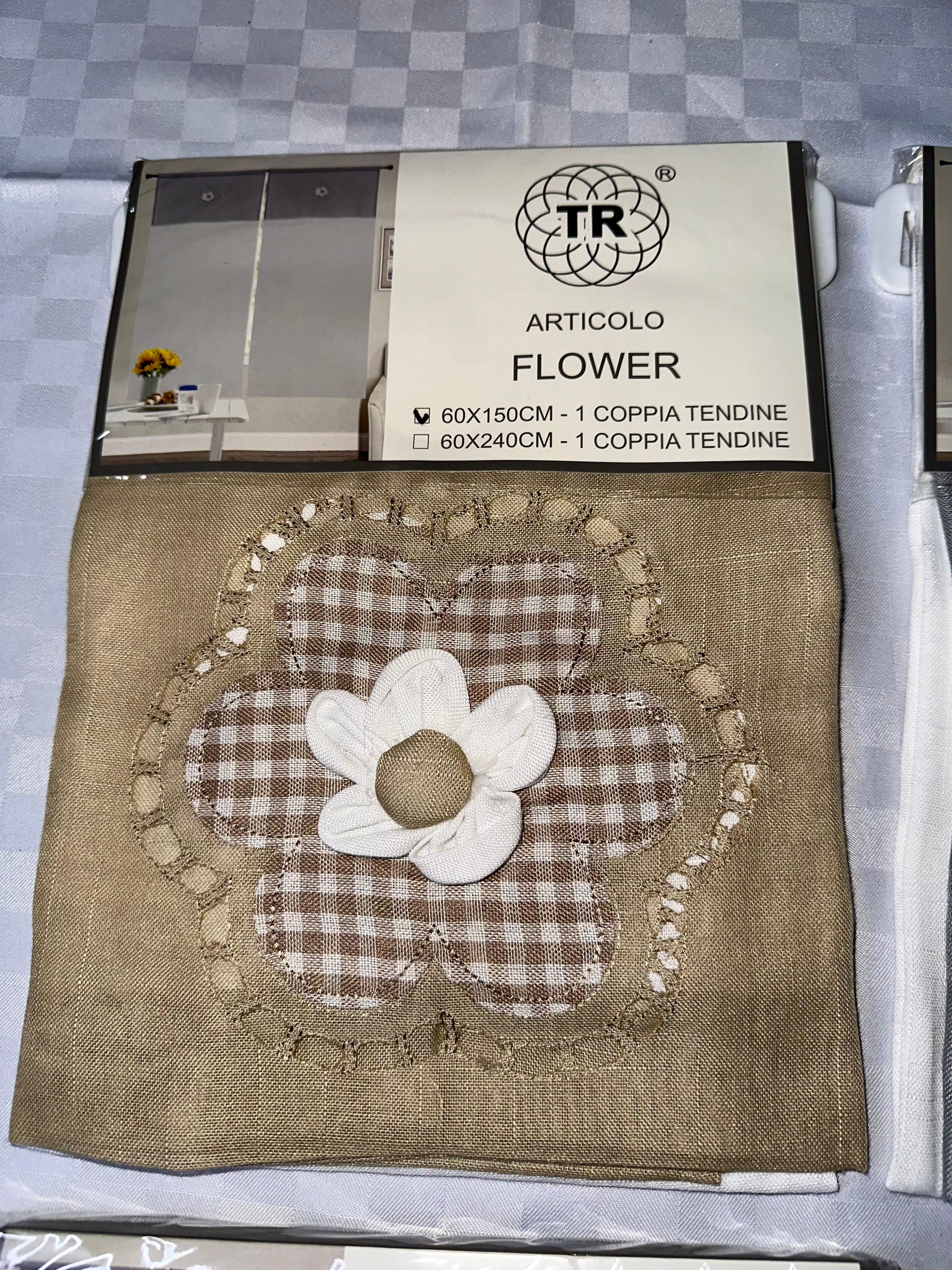 COPPIA DI TENDINE A SPORTELLINO TESSUTO VELATO (CONFEZIONE DA 2 TELI)