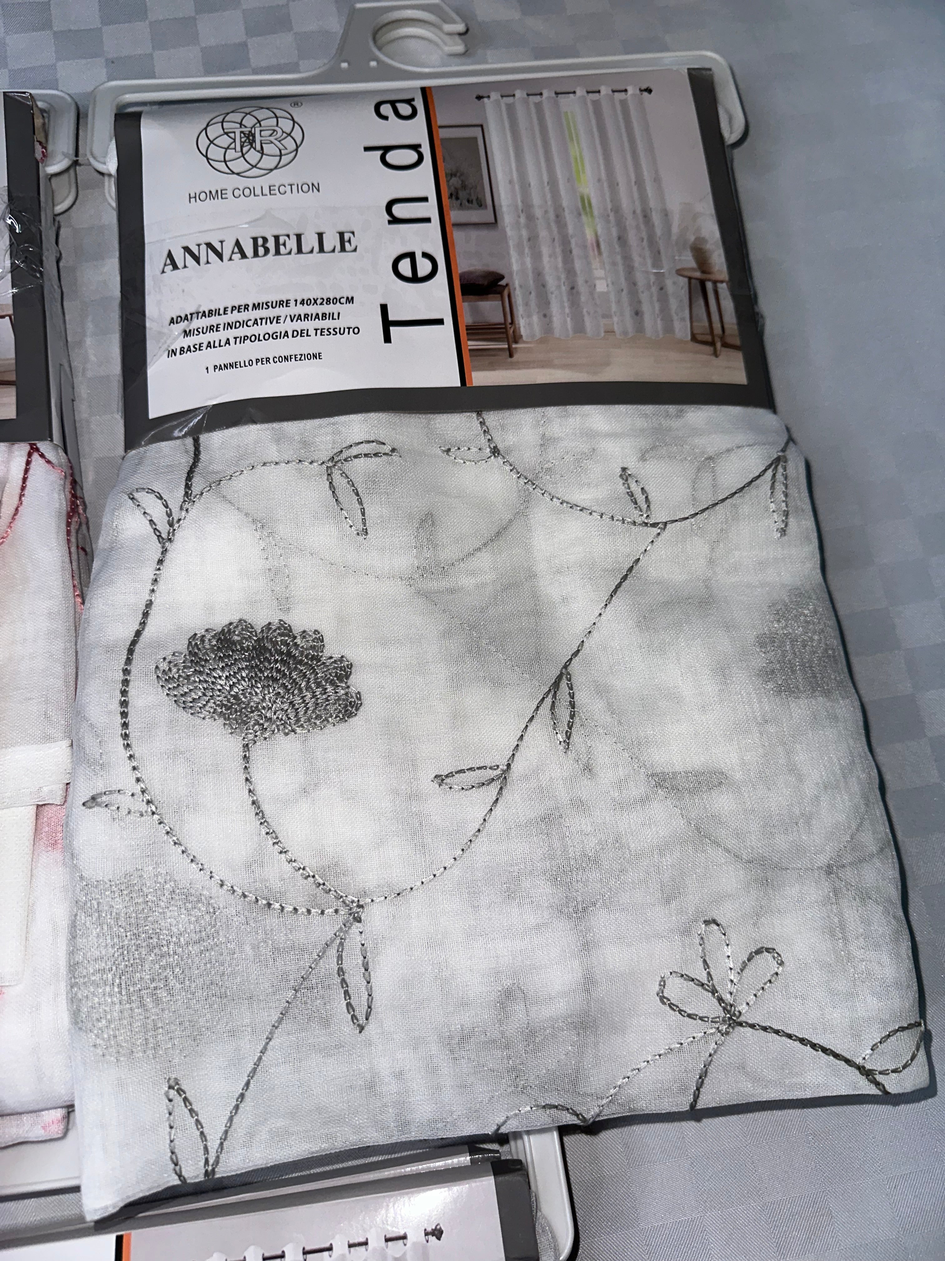 COPPIA DI TENDE PER INTERNI VELATE CONFEZIONE DA 2 TELI (OGNI TELO MISURA 140x280cm)art.Annabelle