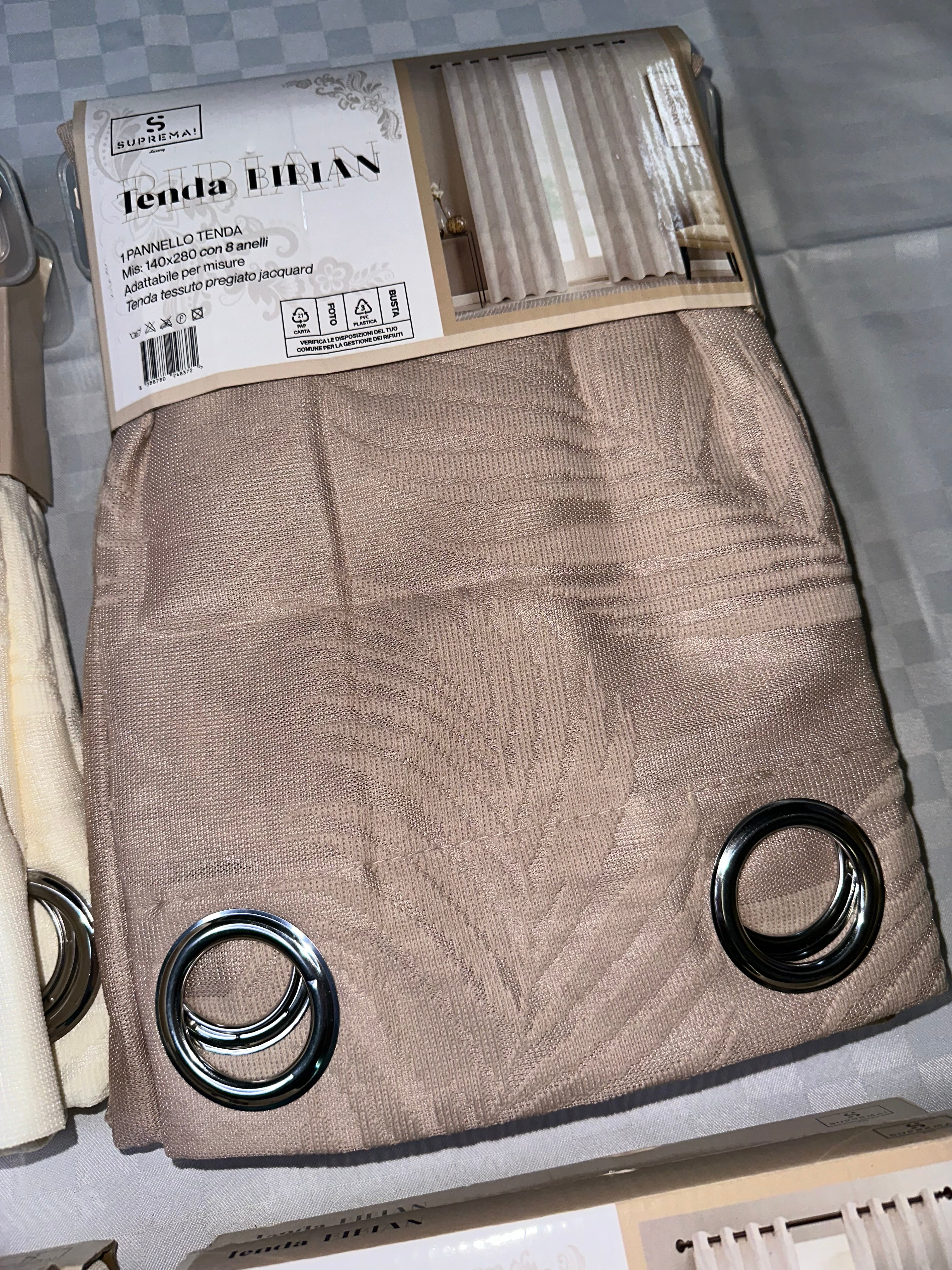 COPPIA DI TENDE PER INTERNI VELATE CONFEZIONE DA 2 TELI (OGNI TELO MISURA 140x280cm)art. Bibian