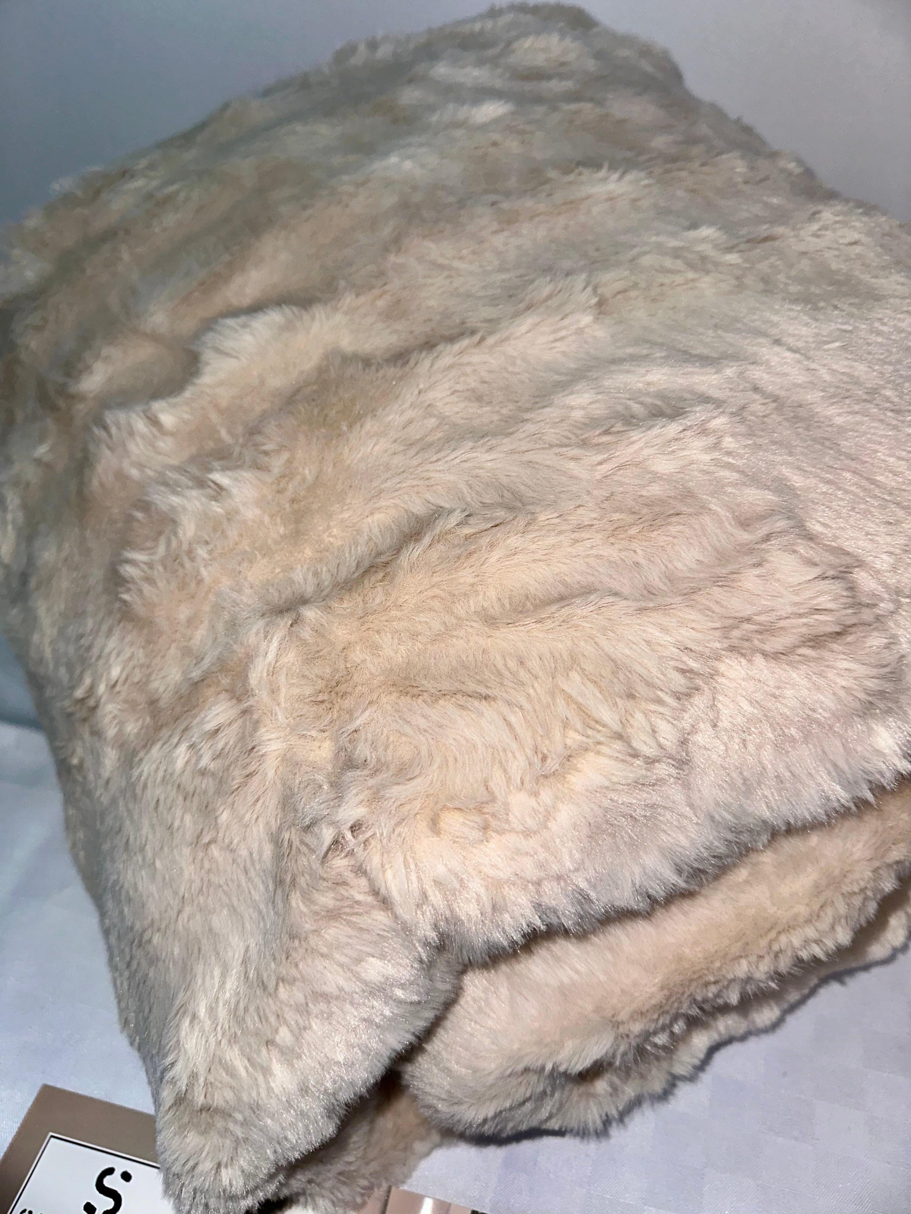 TRAPUNTA INVERNALE MATRIMONIALE PELLICCIOSA 240x260cm