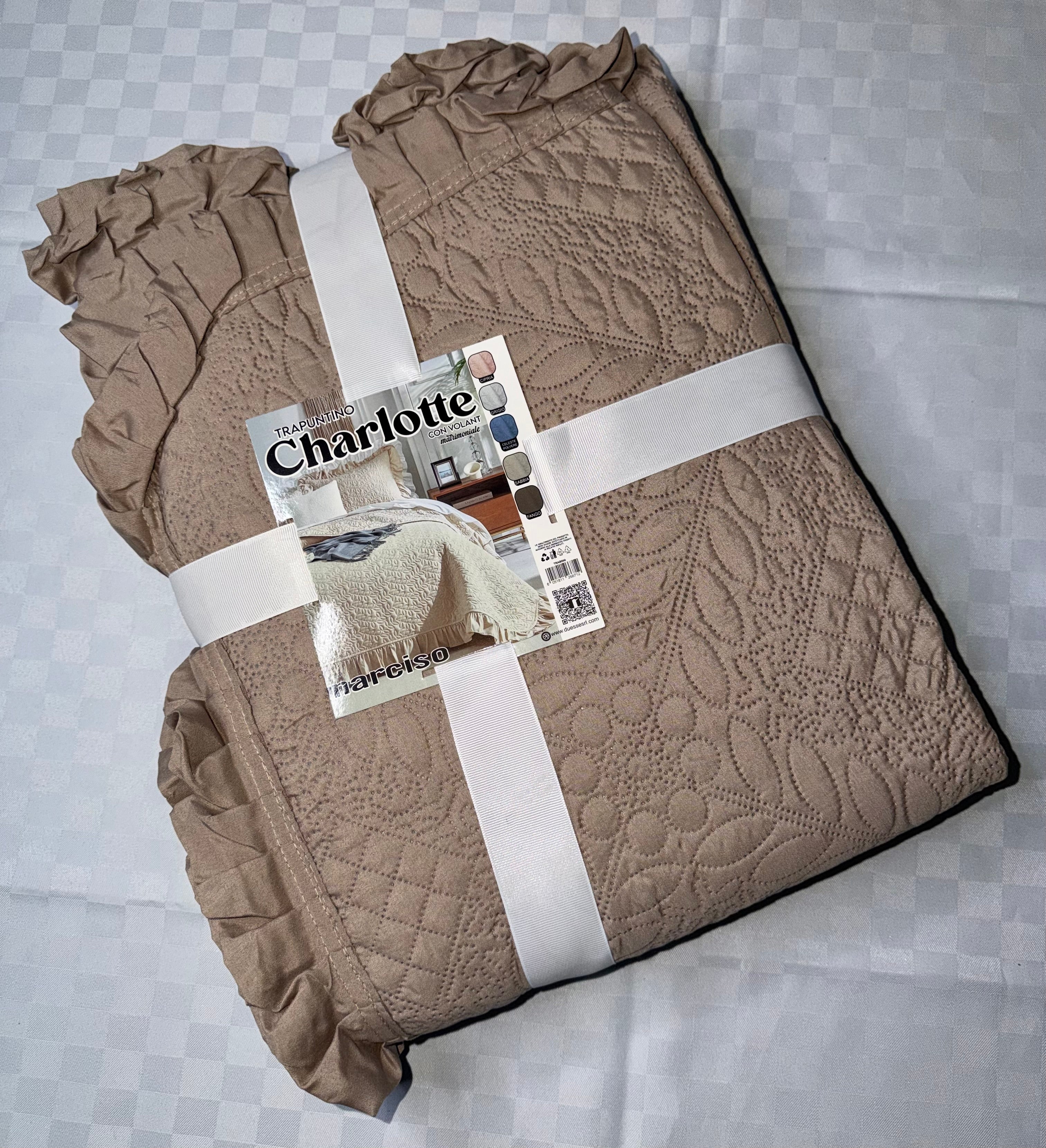 TRAPUNTINO PRIMAVERILE MATRIMONIALE CON VOILANT misura 260x260cm