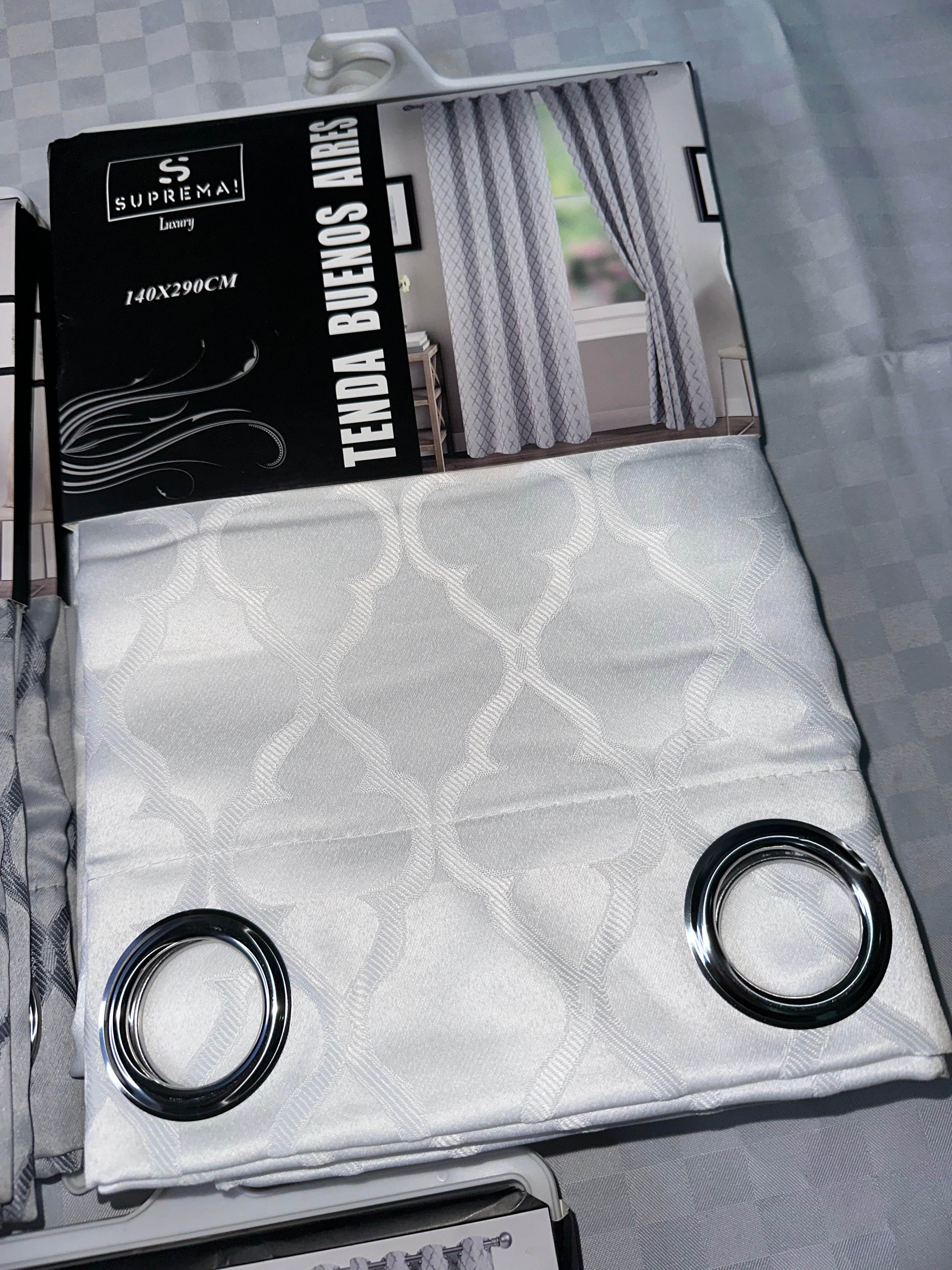 COPPIA DI TENDE PER INTERNI TESSUTO COPRENTE CONFEZIONE DA 2 TELI (OGNI TELO MISURA 140x290cm)art. Buenos Aires