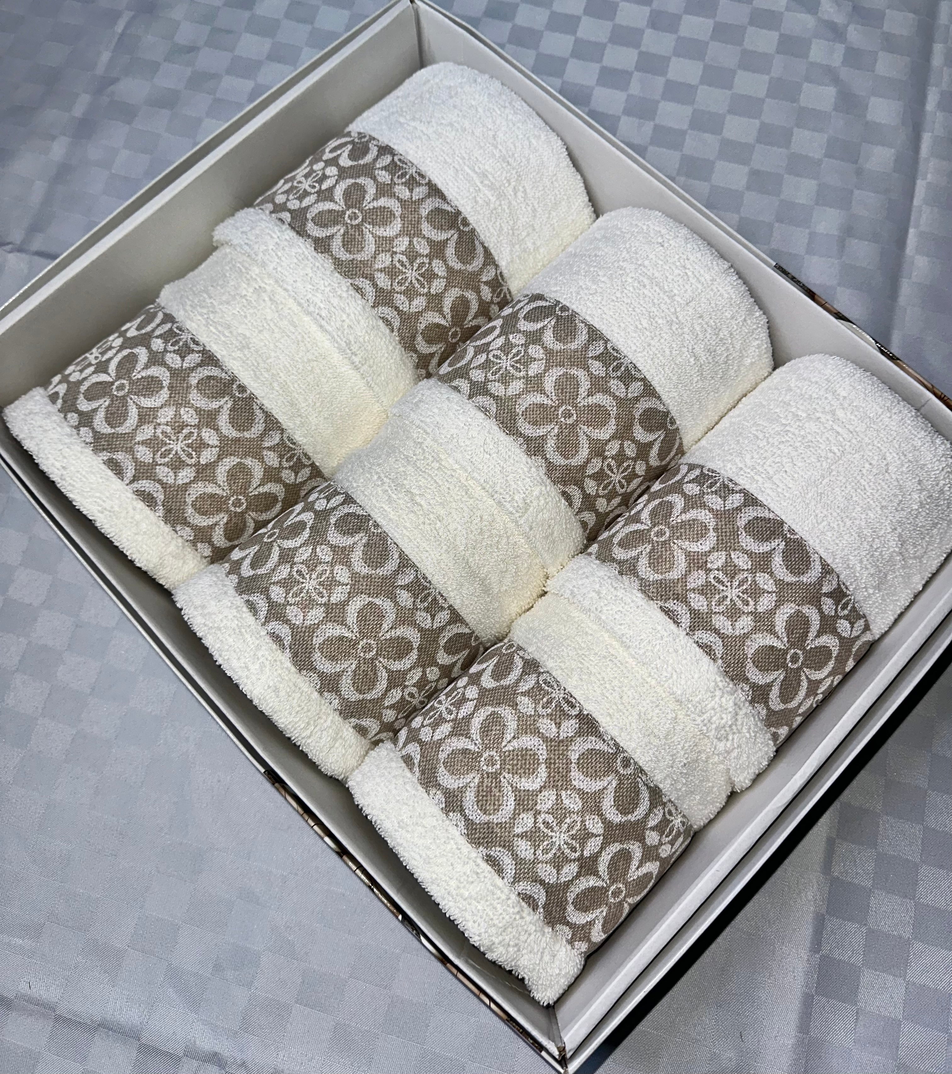 SET 6 PEZZI ASCIUGAMANO BAGNO IN SPUGNA contiene 3 Grandi Viso+3 Piccole Ospite