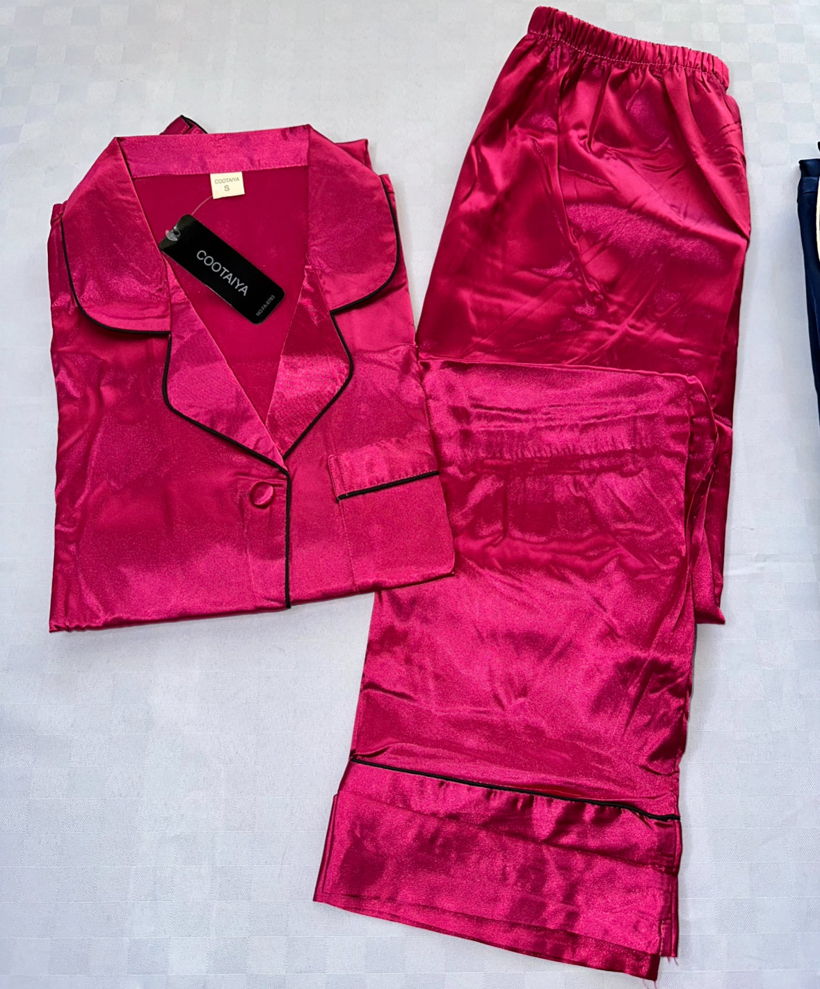 PIGIAMA DONNA IN RASO APERTO AVANTI CON BOTTONI Manica lunga e Pantalone lungo