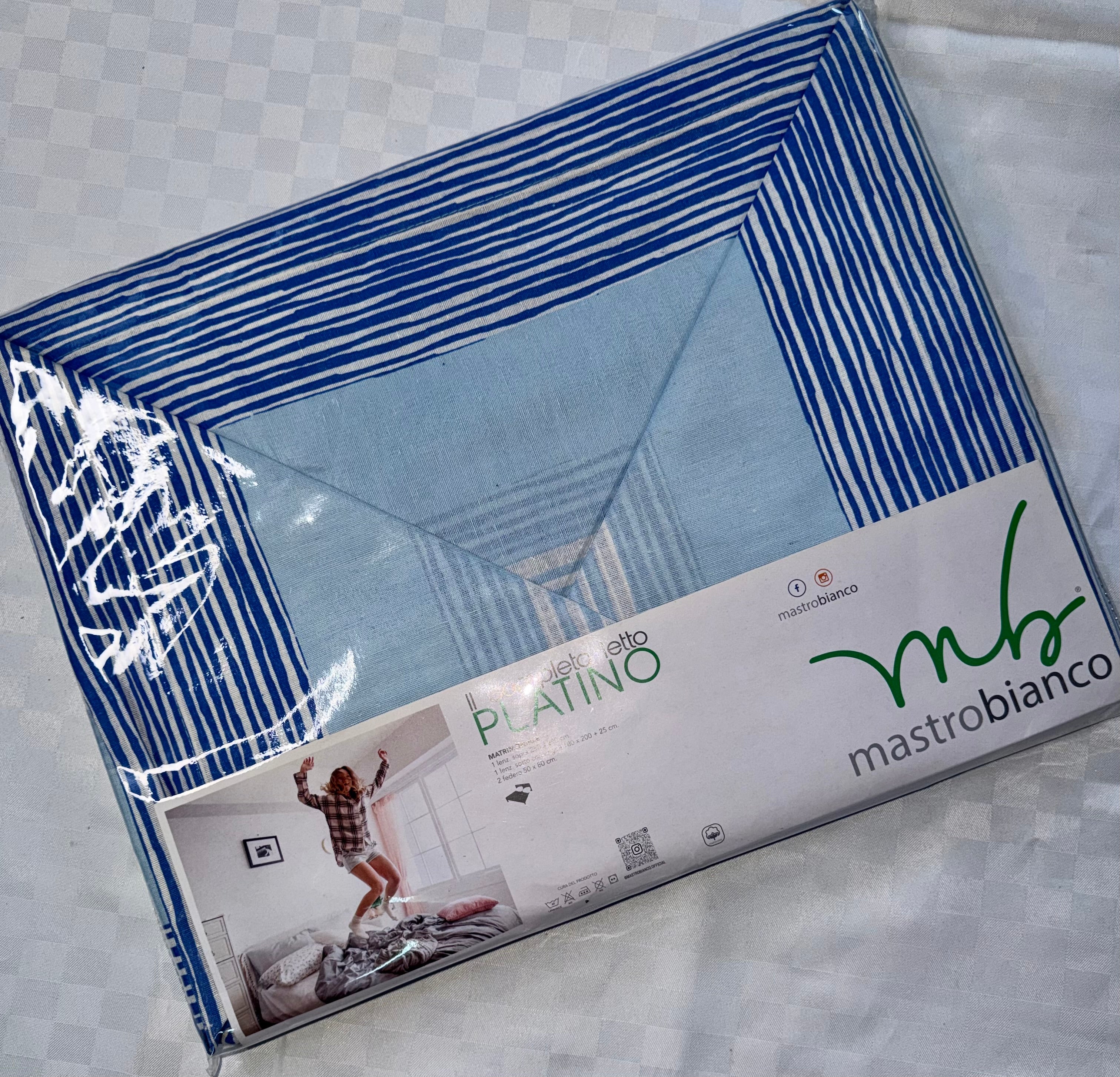 COMPLETO LENZUOLA PER LETTO MATRIMONIALE Polycotton contiene Lenzuolo sopra, Lenzuolo sotto con angoli e Due Federe