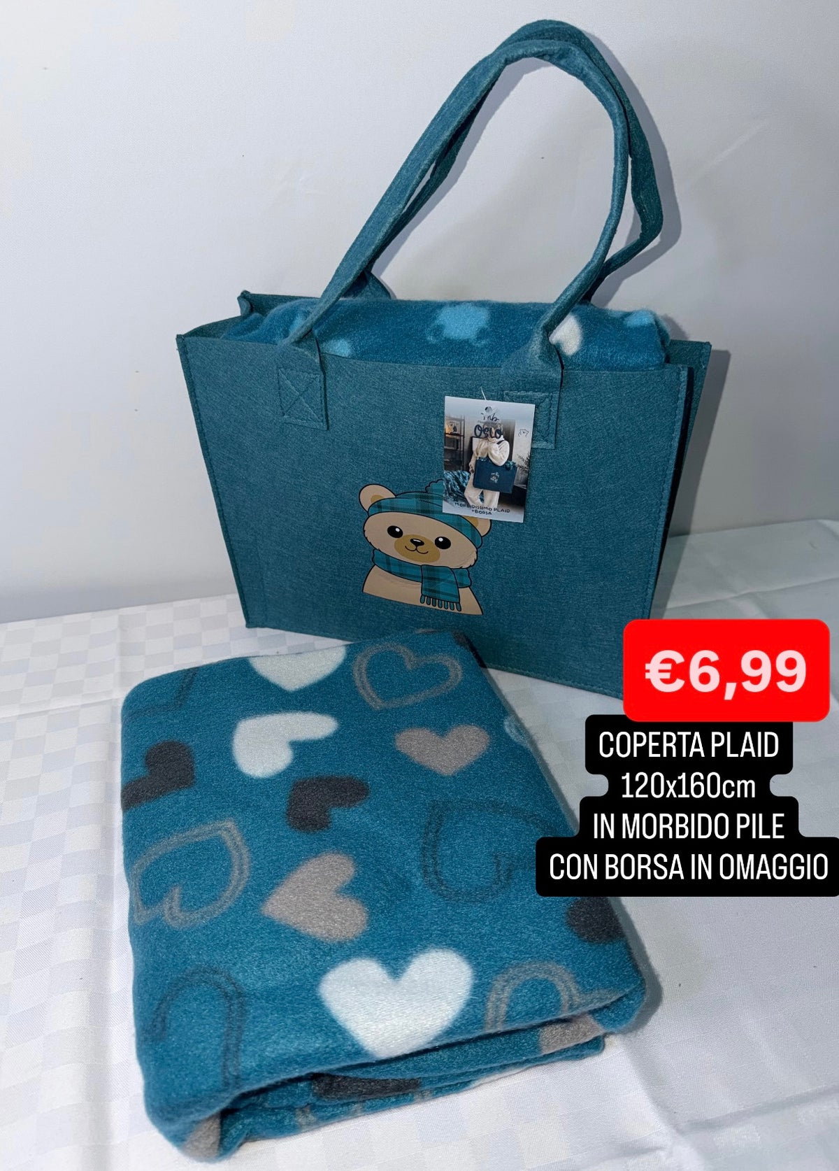 COPERTA PLAID IN MORBIDO PILE misura 120x160cm (COMPRESA DI BORSA IN OMAGGIO)