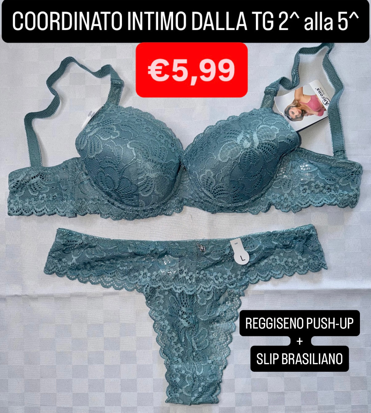 COORDINATO INTIMO con pizzo Reggiseno push-up e Slip brasiliano