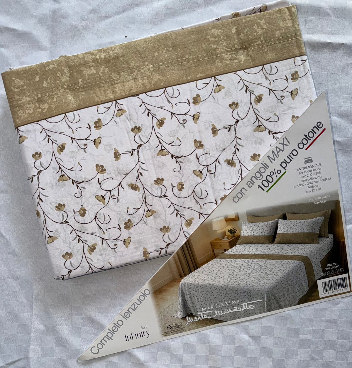 COMPLETO LENZUOLA MATRIMONIALE IN 100% COTONE , contiene Lenzuolo sopra, Lenzuolo sotto con angoli e due Federe