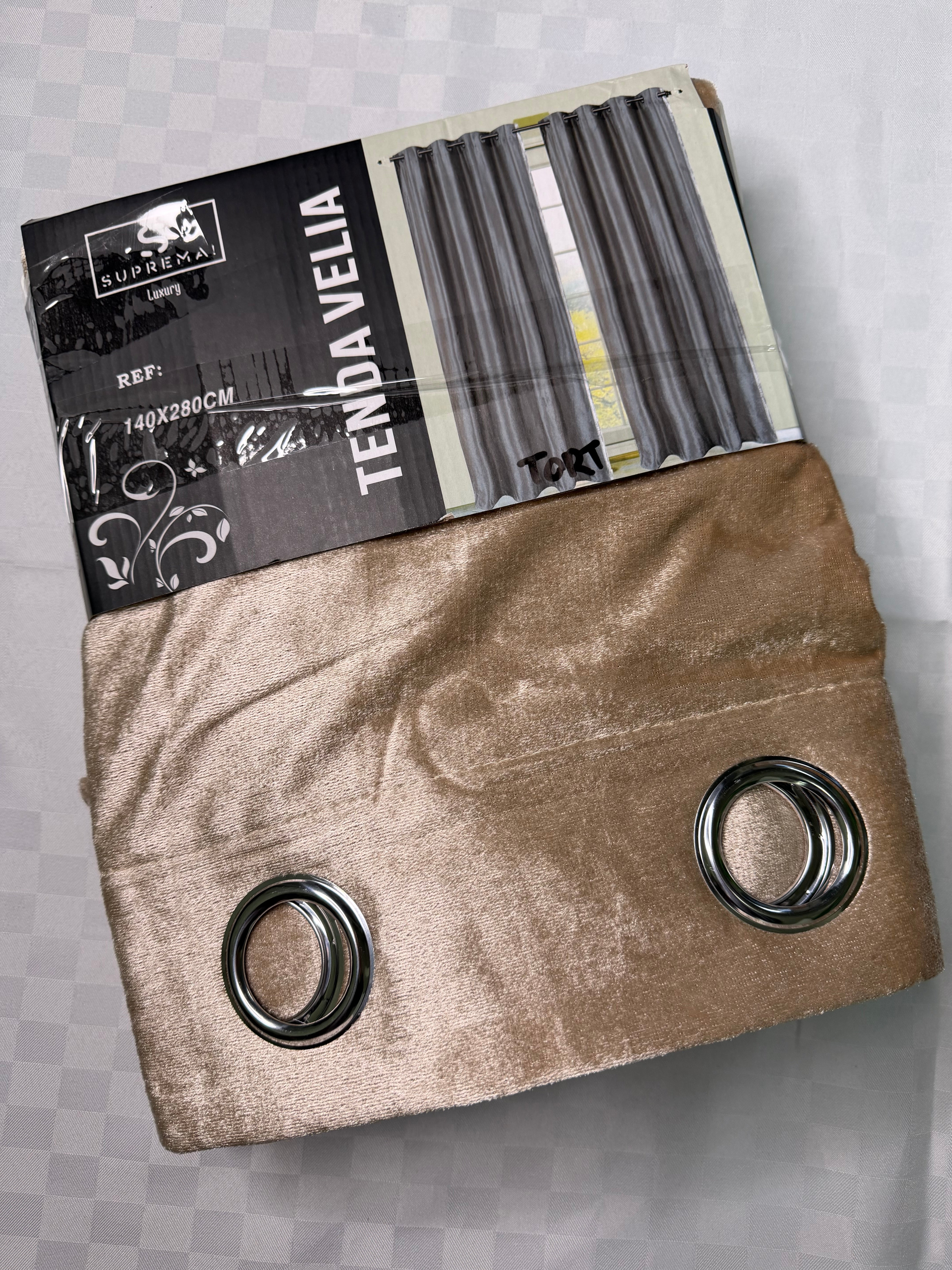 COPPIA DI TENDE PER INTERNI TESSUTO COPRENTE IN VELLUTO CONFEZIONE DA 2 TELI (OGNI TELO MISURA 140x280cm)art. Velia