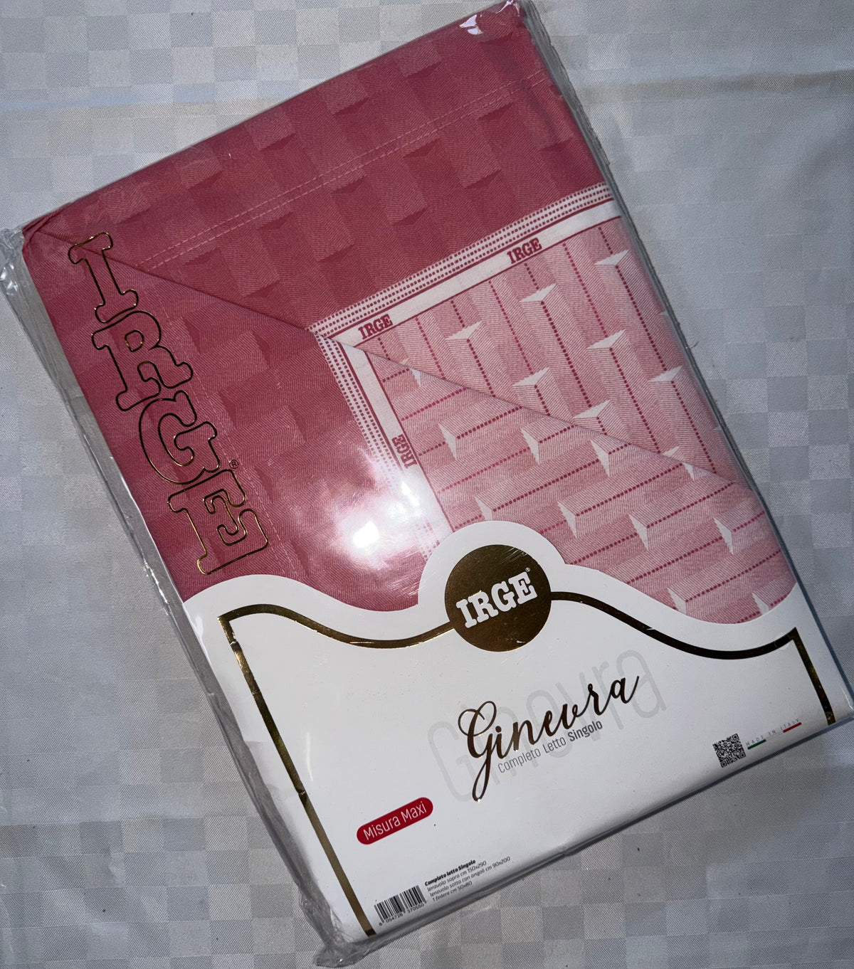 COMPLETO LENZUOLA PER LETTO SINGOLO IN 100% COTONE contiene Lenzuolo sopra,Lenzuolo sotto con angoli e Federa