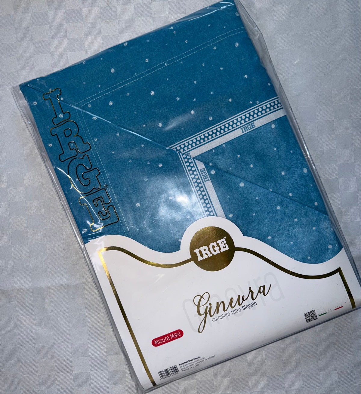 COMPLETO LENZUOLA PER LETTO SINGOLO IN 100% COTONE contiene Lenzuolo sopra,Lenzuolo sotto con angoli e Federa